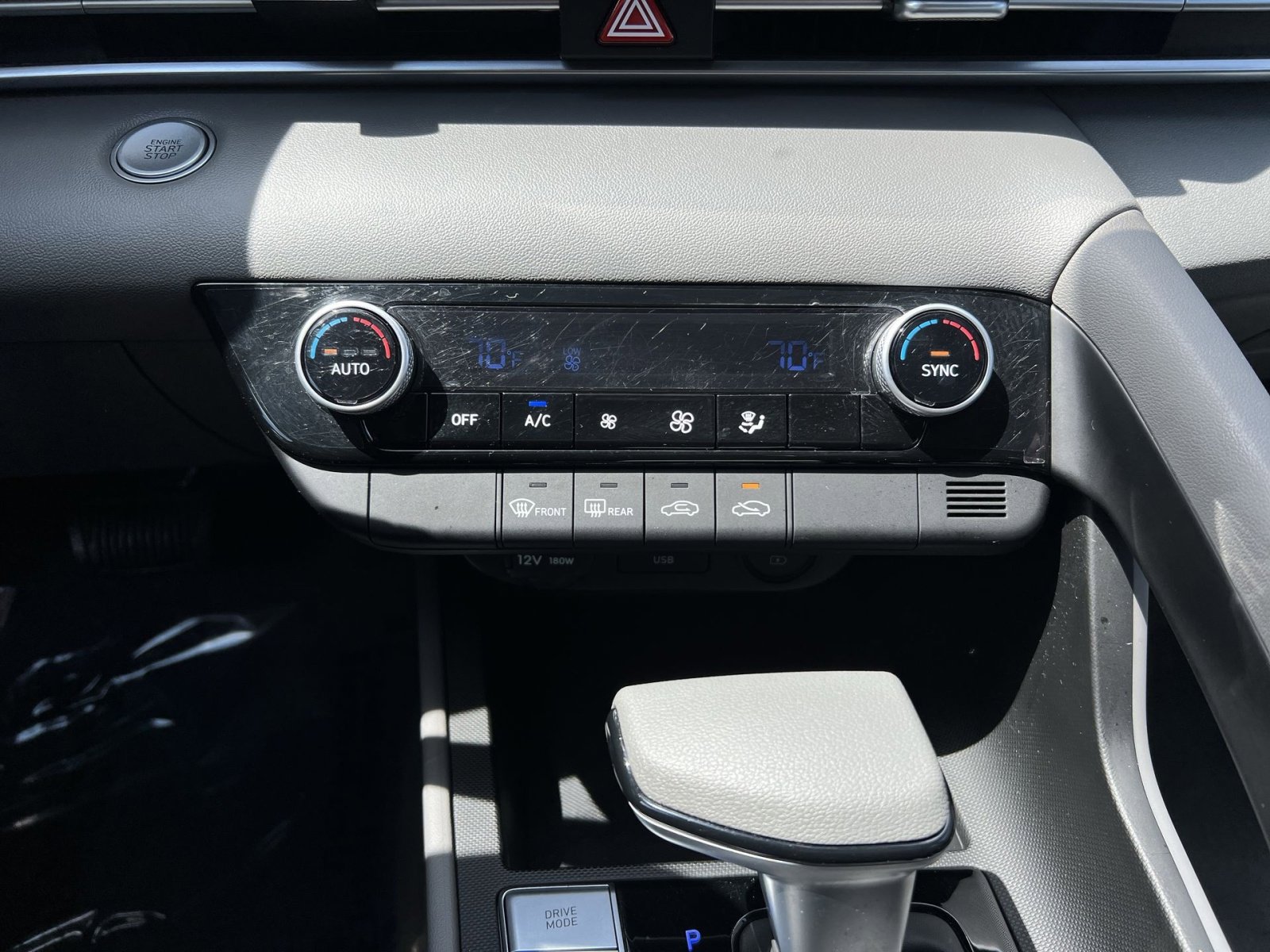 Used 2023 Hyundai Elantra SEL FWD image 27