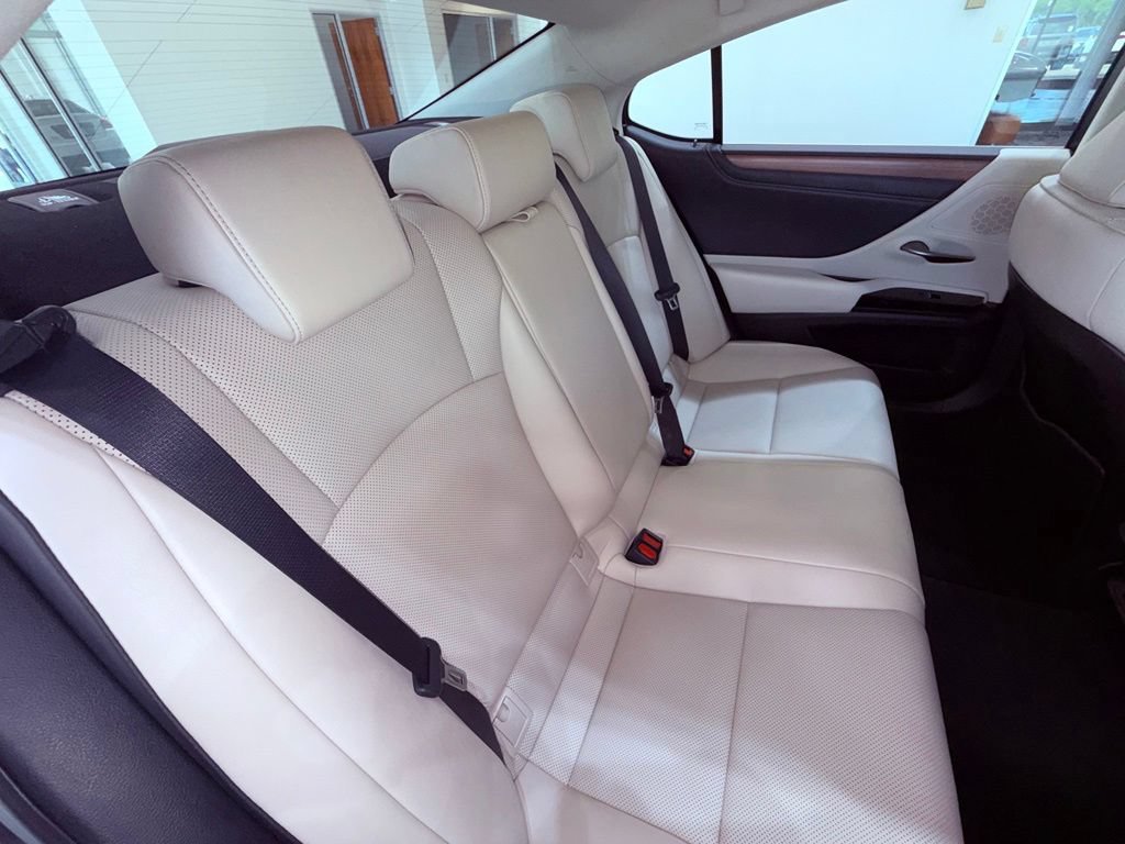 Certified 2023 Lexus ES 350 w/ Premium Package FWD image 14