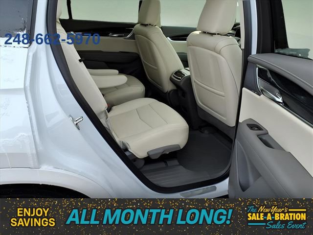 Used 2025 Cadillac XT6 Premium Luxury w/ LPO, Floor Liner Package image 8