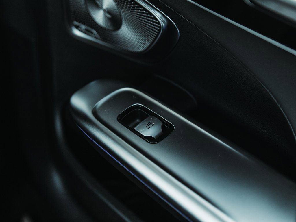 New 2025 Mercedes-Benz C 36 AMG S image 36