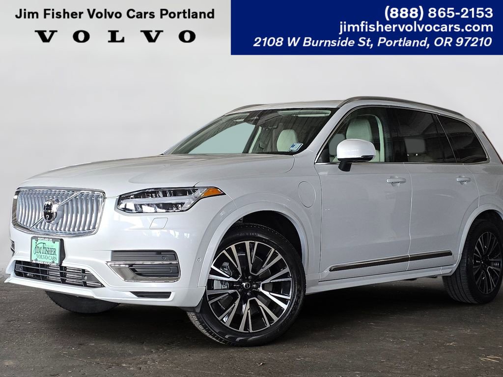 Certified 2025 Volvo XC90 T8 Plus image 1
