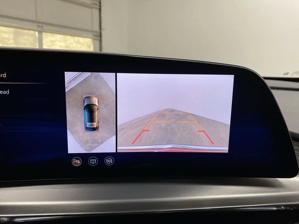 Certified 2024 Cadillac Lyriq Luxury w/ LPO, Floor Liner Package AWD/4WD image 26