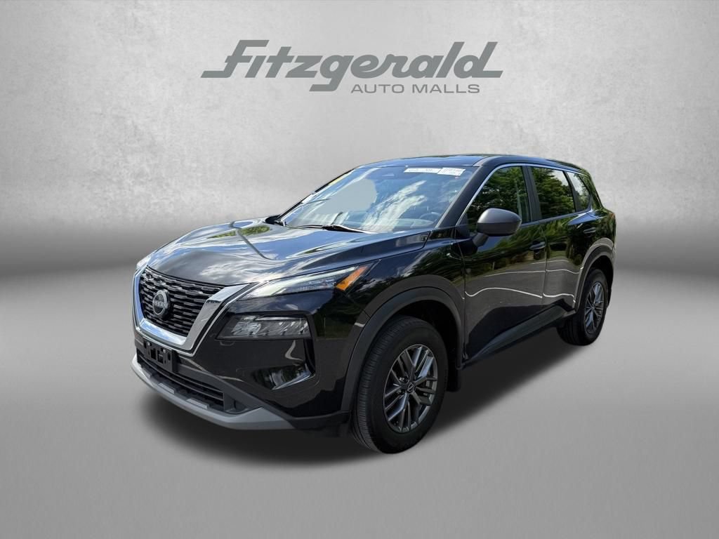 Used 2023 Nissan Rogue S AWD/4WD image 3