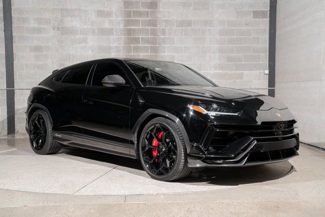 Used 2023 Lamborghini Urus Performante