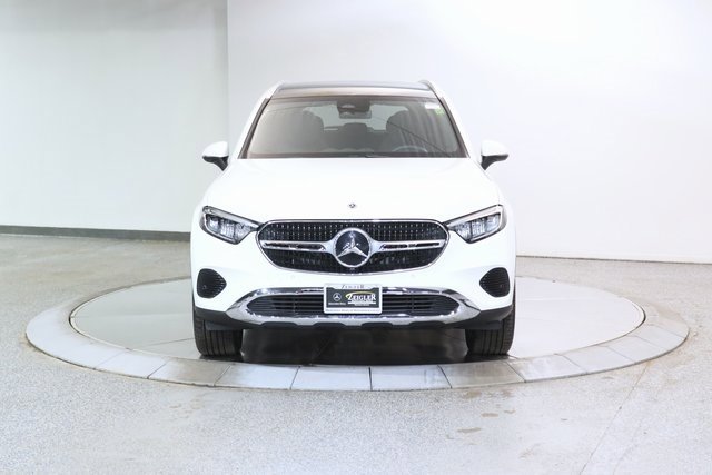 Certified 2025 Mercedes-Benz GLC 300 4MATIC image 8