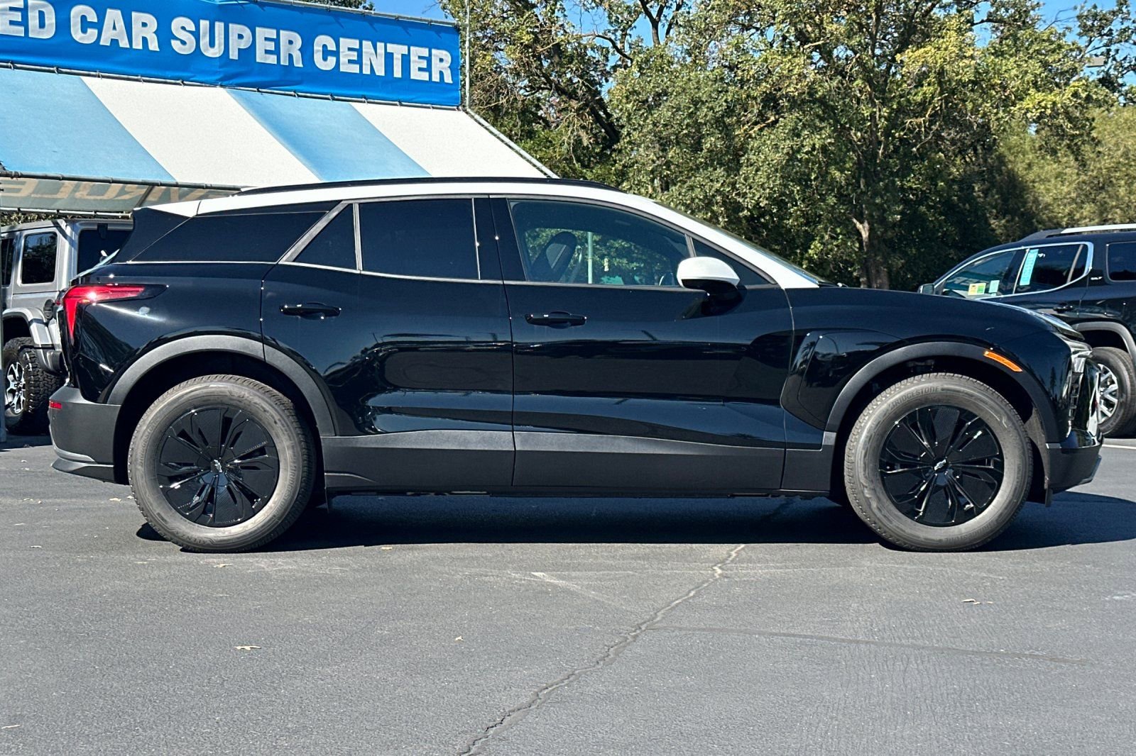 New 2026 Chevrolet Blazer EV LT w/ Midnight/Sport Edition image 2