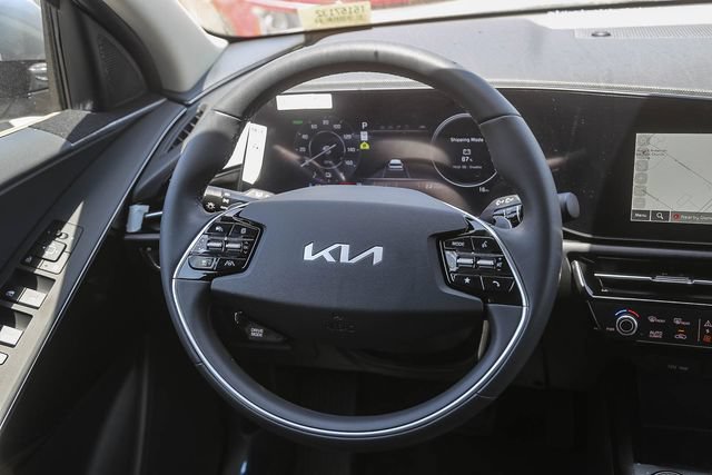 New 2026 Kia Niro Wind FWD image 8