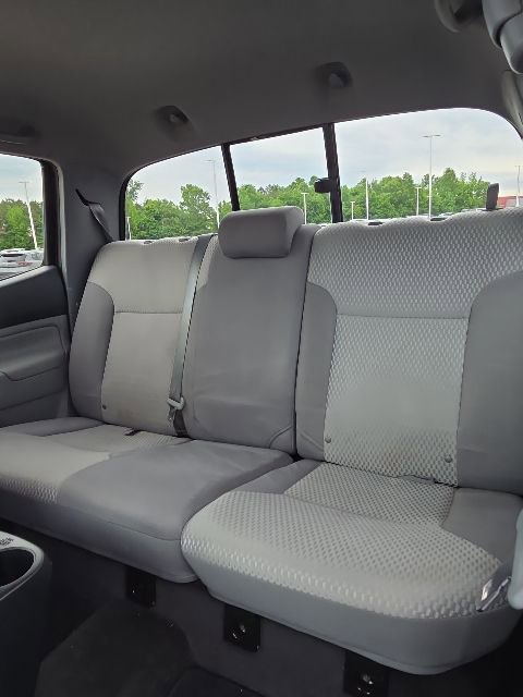 Used 2015 Toyota Tacoma PreRunner w/ Convenience Package RWD image 13