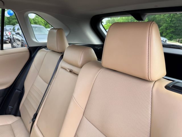 Used 2020 Toyota RAV4 Limited image 31