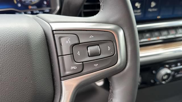 Certified 2023 Chevrolet Silverado 1500 LT AWD/4WD image 11