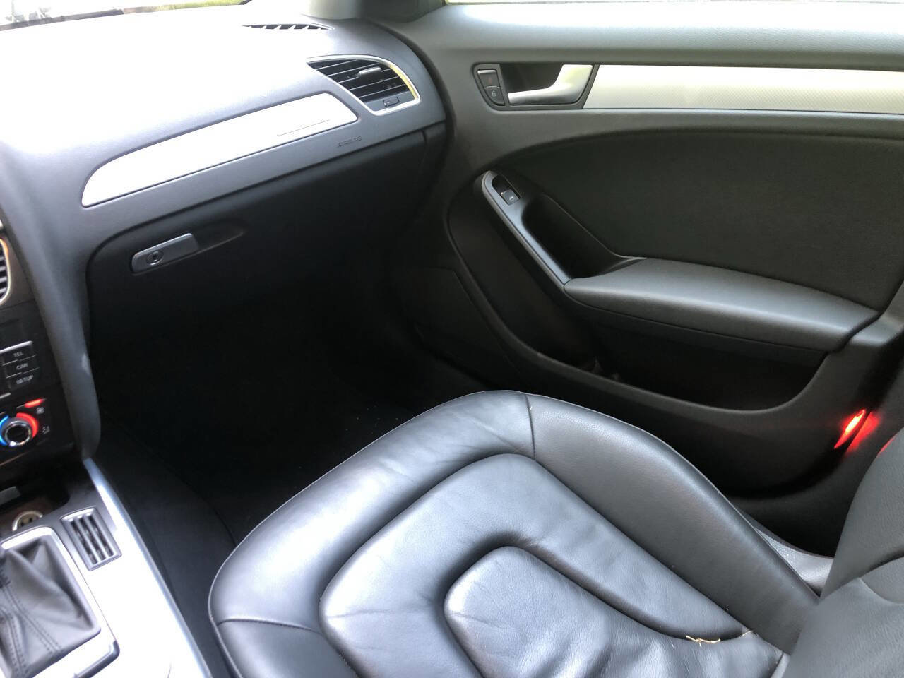 Used 2009 Audi A4 2.0T Premium Plus image 14