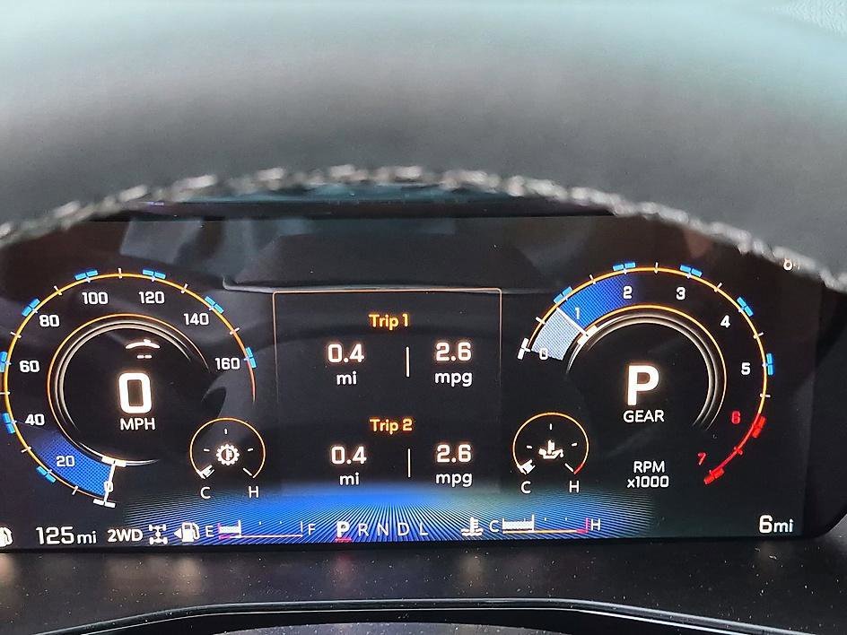 New 2026 Chevrolet Colorado ZR2 w/ Technology Package AWD/4WD image 19