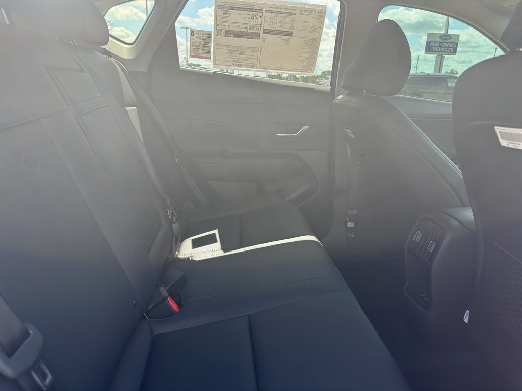 New 2026 Hyundai Kona SEL Premium FWD image 33