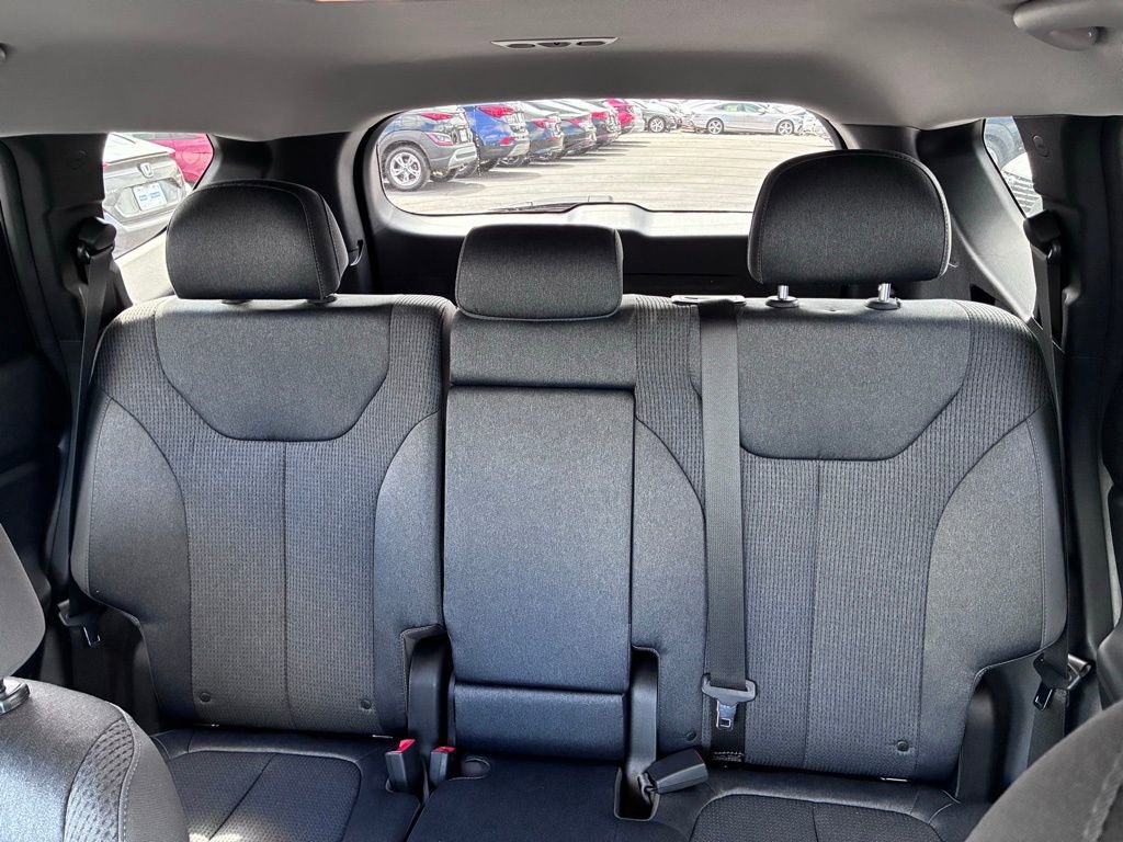 Used 2023 Hyundai Santa Fe SEL image 14