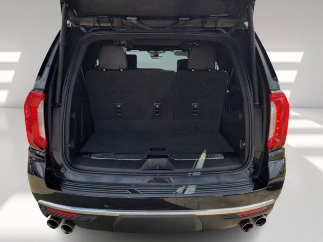 Used 2021 GMC Yukon Denali w/ Denali Premium Package image 5