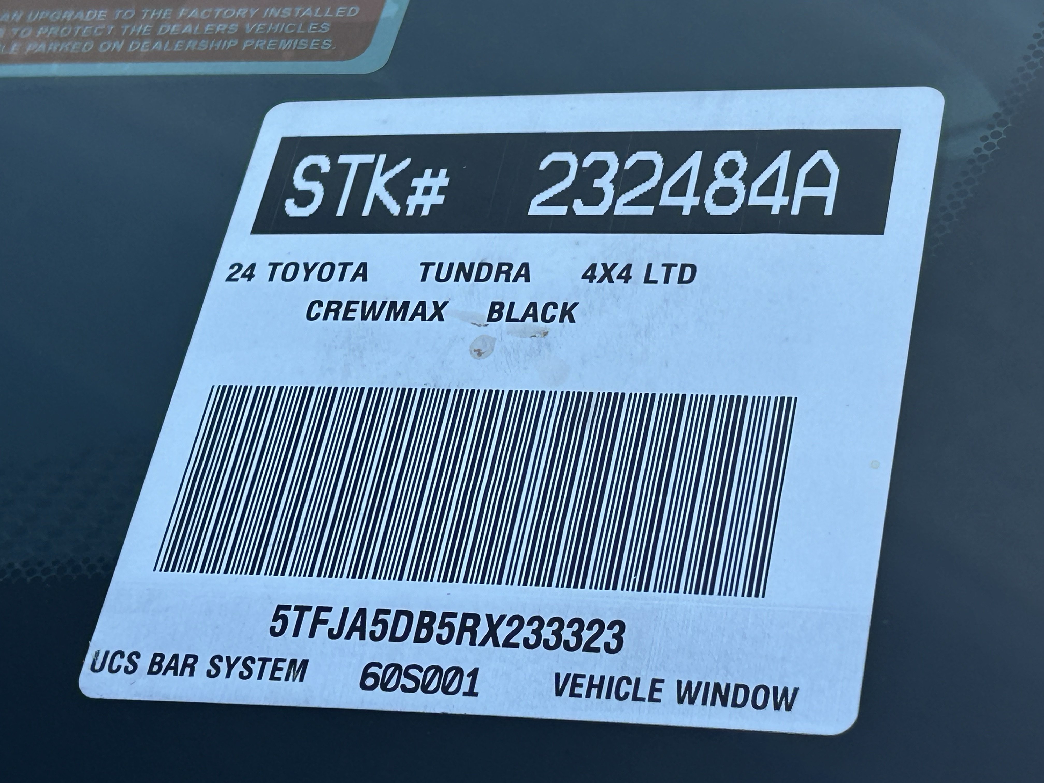 Used 2024 Toyota Tundra Limited AWD/4WD image 31
