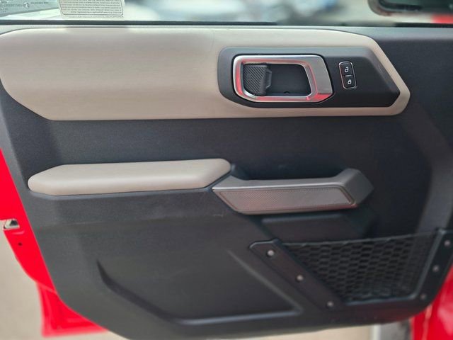 Used 2022 Ford Bronco Wildtrak image 18