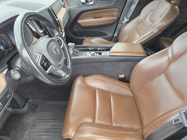 Used 2020 Volvo XC60 T6 Inscription w/ Protection Package Premier image 14