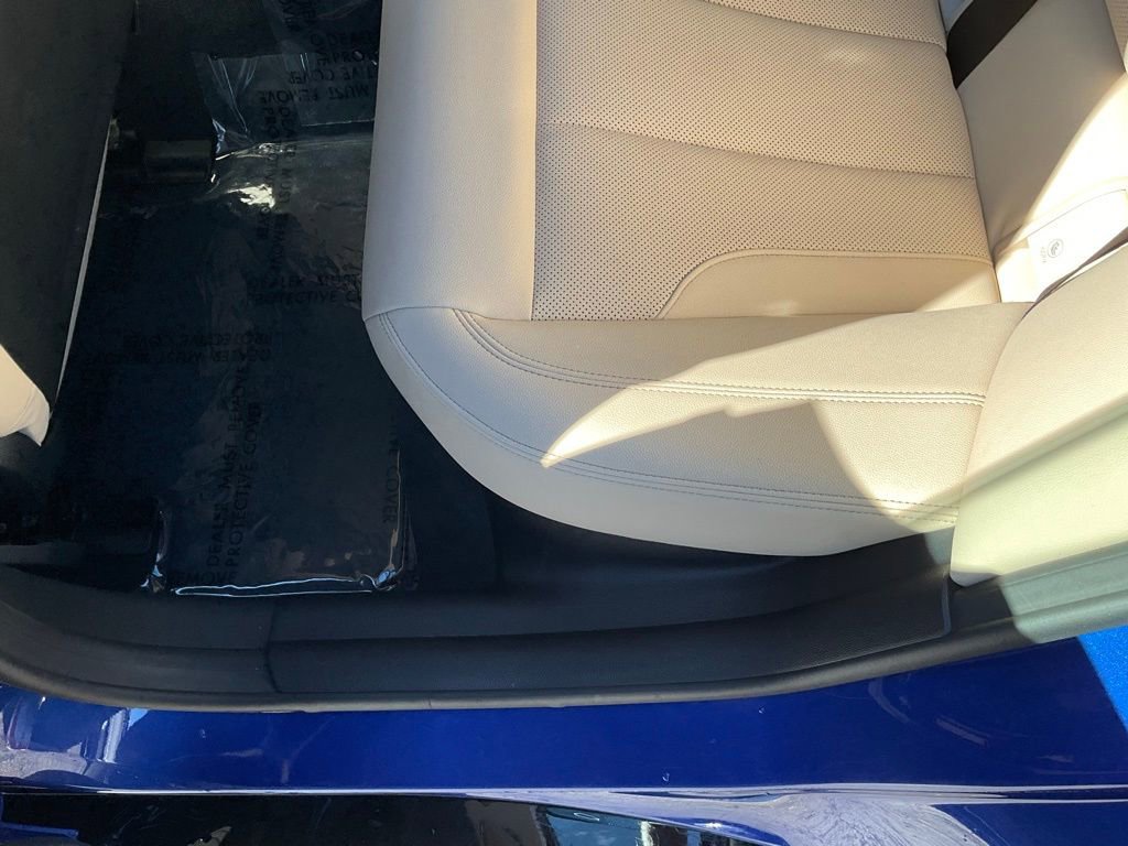 Used 2025 BMW i4 eDrive40 w/ M Sport Package image 28