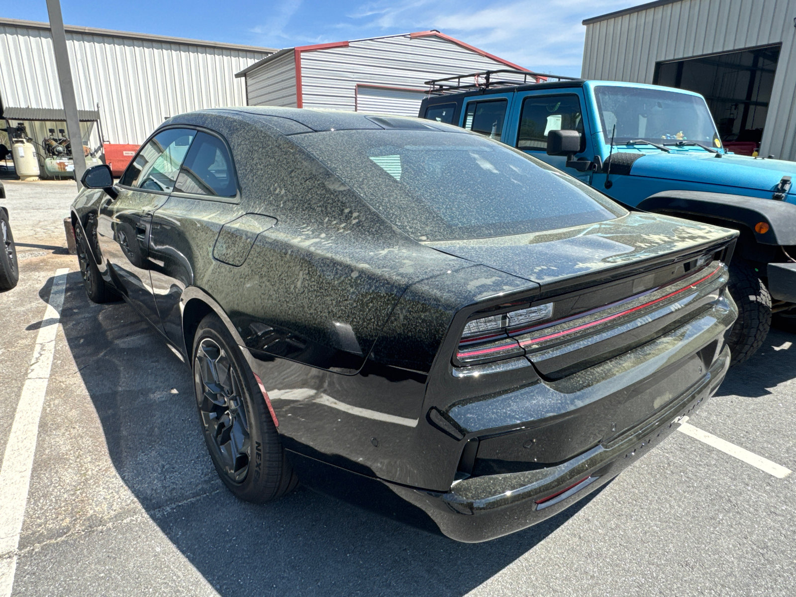 Used 2025 Dodge Charger R/T w/ Quick Order Package 25M R/T image 6