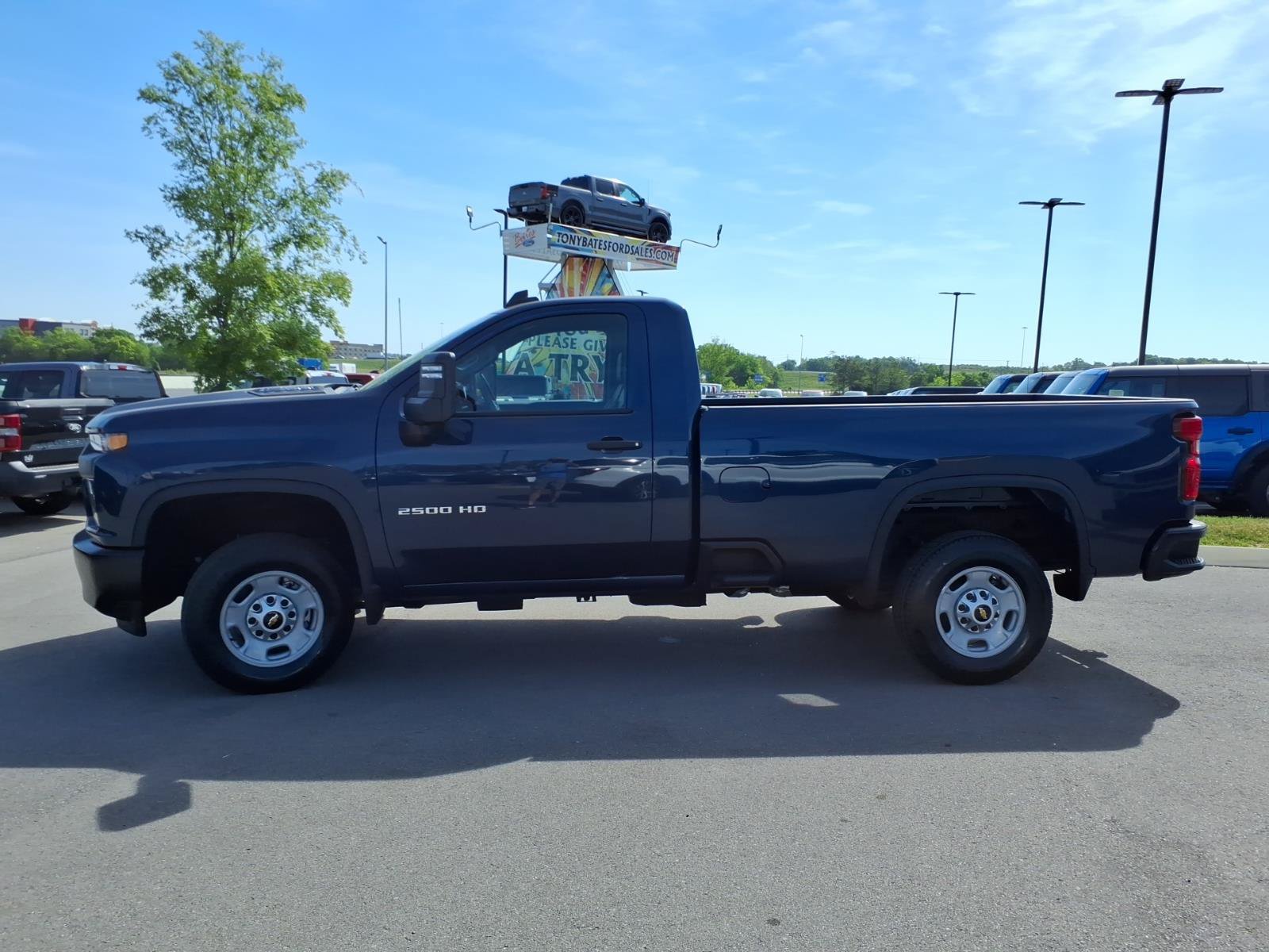 Used 2021 Chevrolet Silverado 2500 W/T w/ WT Convenience Package RWD image 6