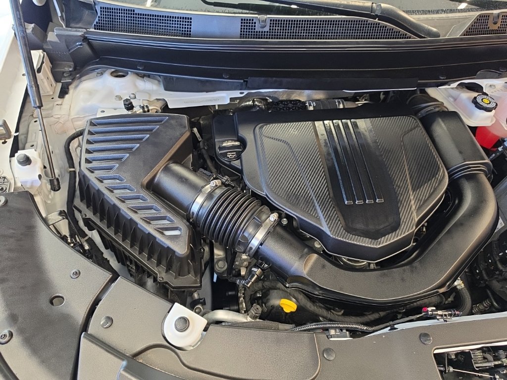 Used 2025 Chevrolet Traverse RS w/ LPO, Floor Liner Package FWD image 63
