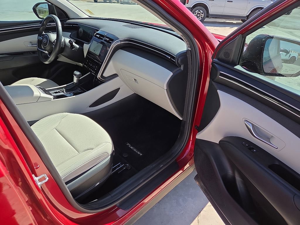 Used 2024 Hyundai Tucson SEL w/ Convenience Package FWD image 12