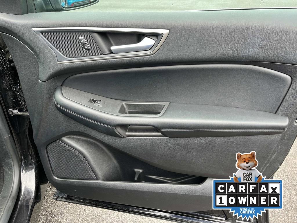 Used 2021 Ford Edge SEL w/ Convenience Package image 23