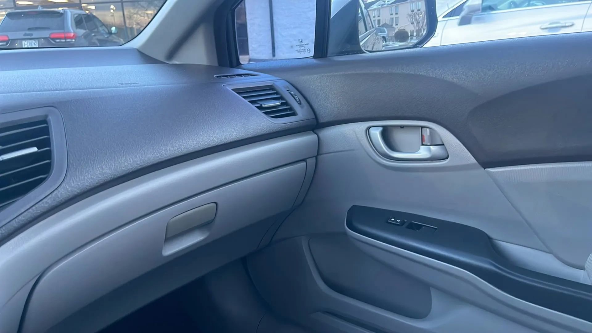 Used 2012 Honda Civic LX image 22