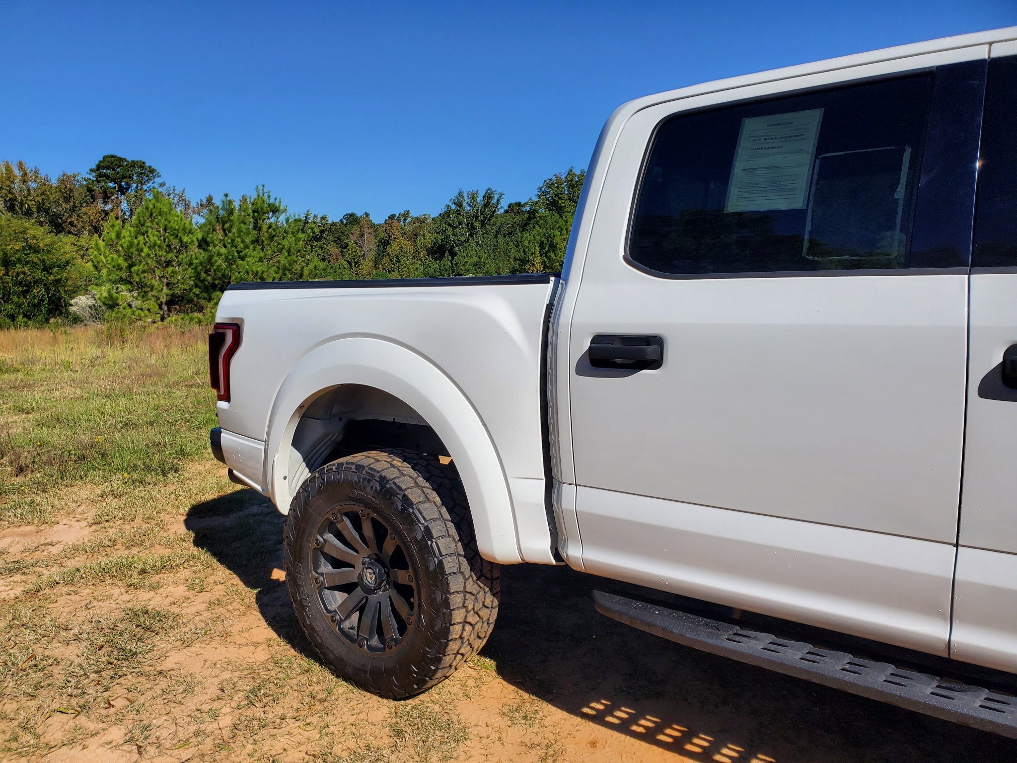 Used 2018 Ford F150 Raptor w/ Equipment Group 801A Mid image 15