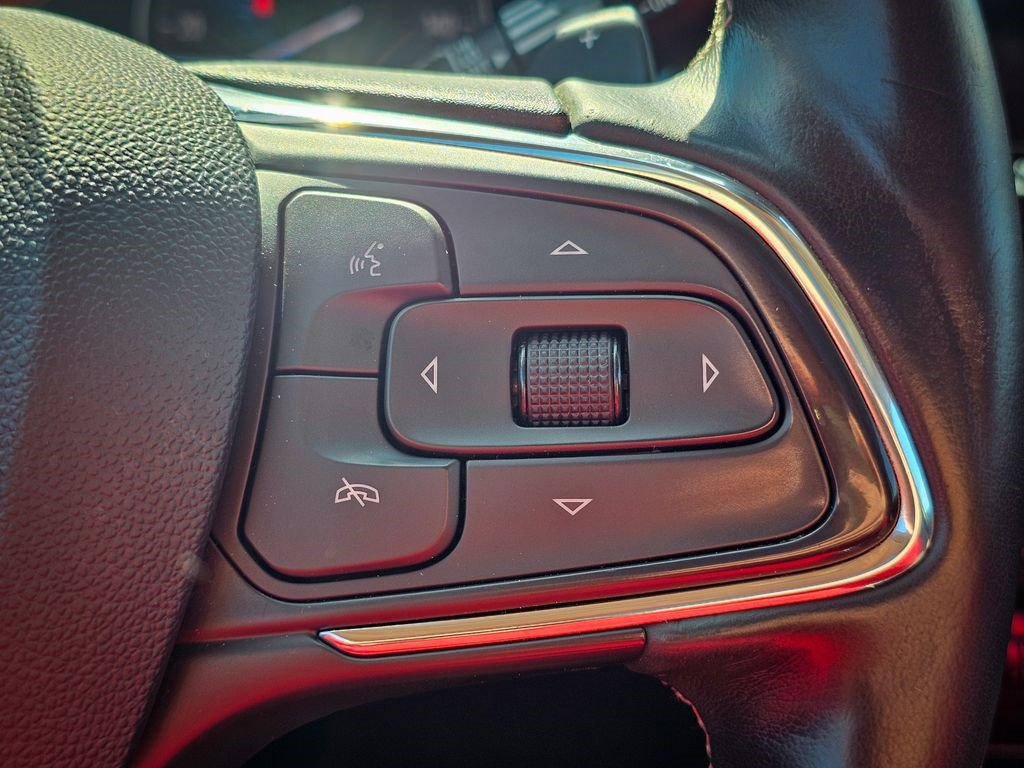 Certified 2023 Buick Envision Essence w/ Sport Touring Package image 22