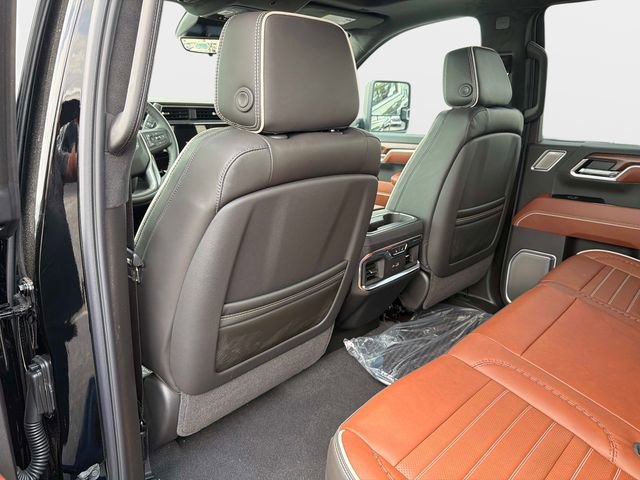 New 2026 GMC Sierra 2500 Denali Ultimate AWD/4WD image 13