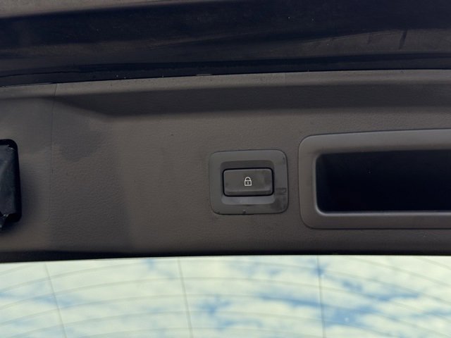 Certified 2025 MAZDA CX-30 AWD 2.5 S w/ Select Sport Pkg image 38