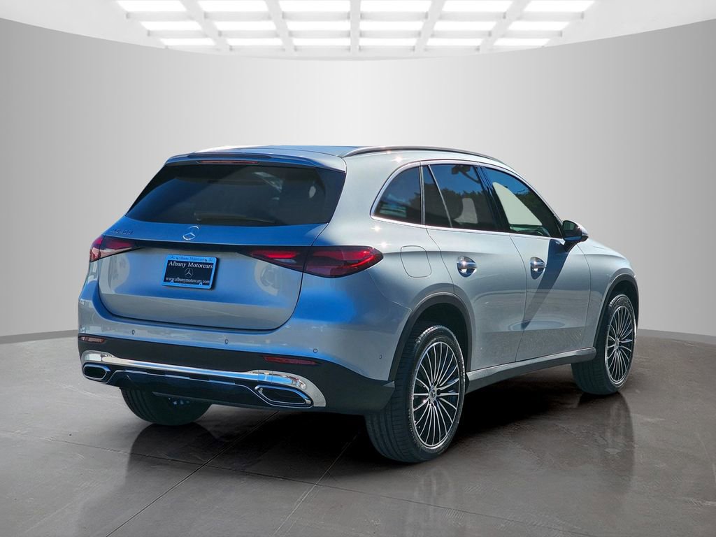 Used 2026 Mercedes-Benz GLC 300 image 6