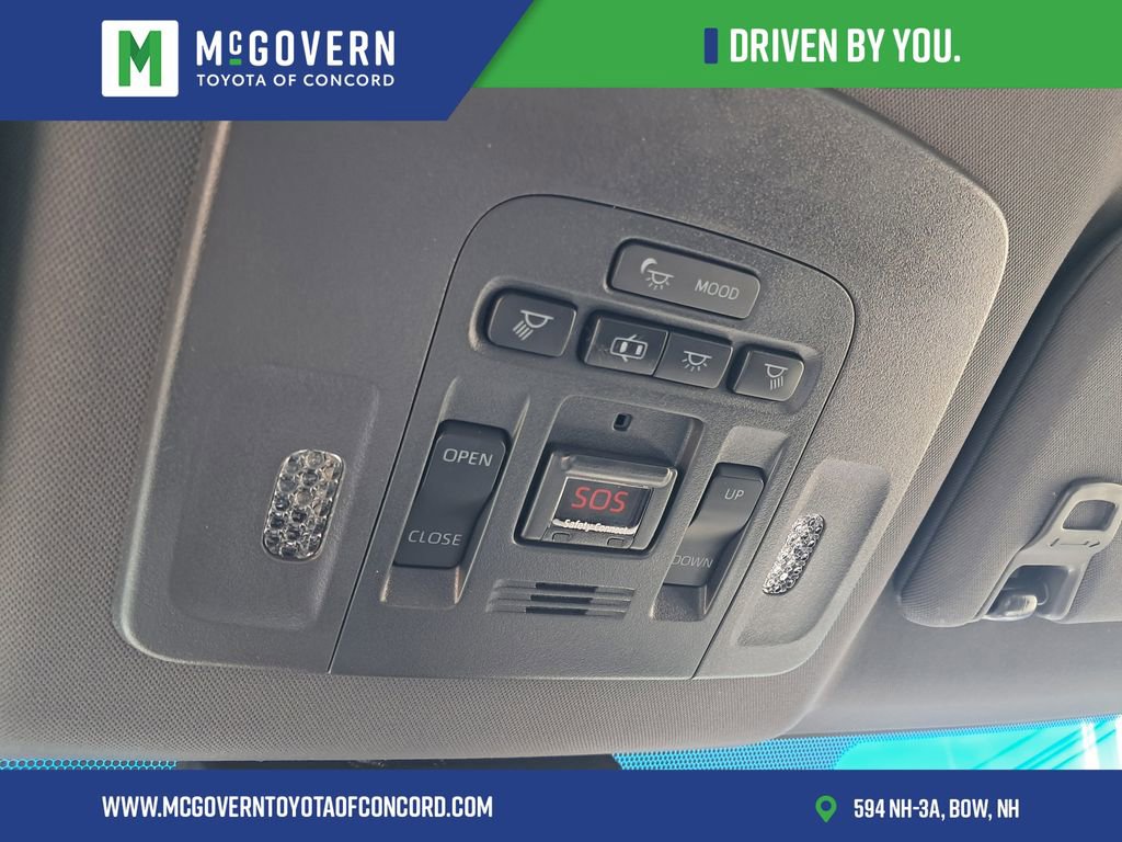 Used 2019 Toyota Avalon Limited w/ Advanced Safety Package image 26