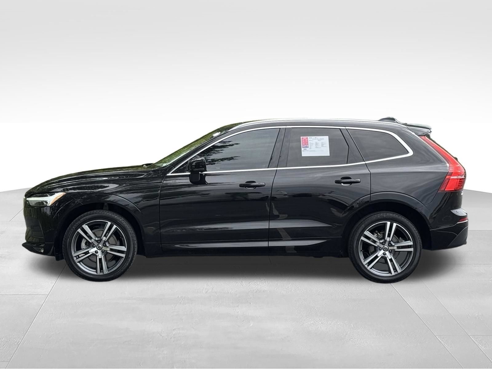 Used 2021 Volvo XC60 T5 Momentum w/ Premium Package AWD/4WD image 8