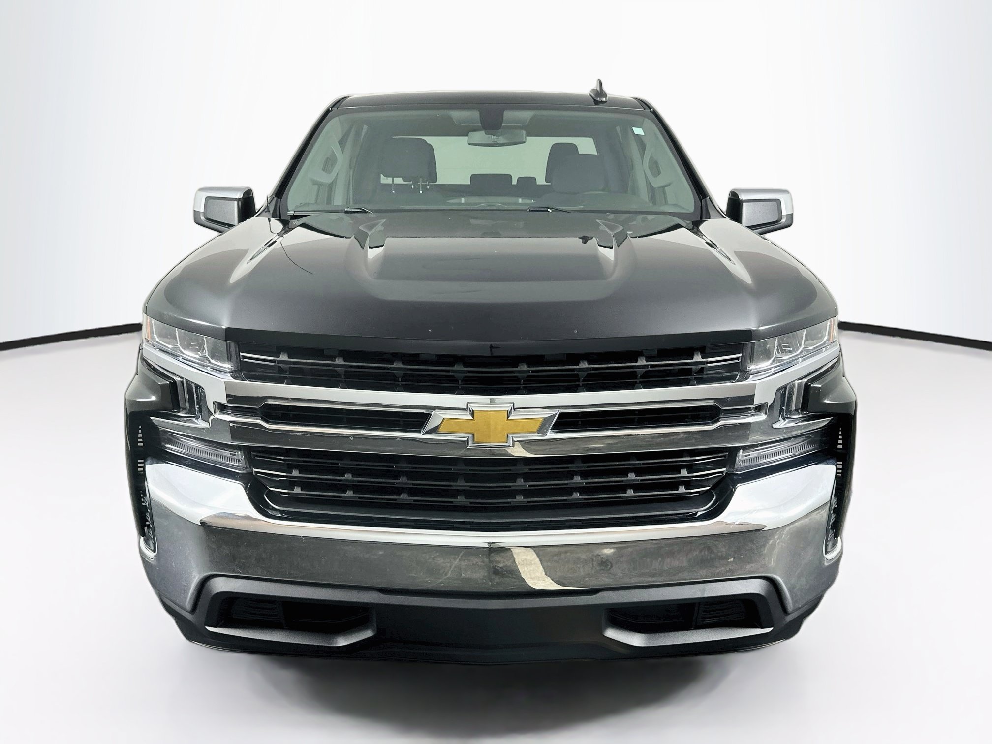 Used 2021 Chevrolet Silverado 1500 LT RWD image 2