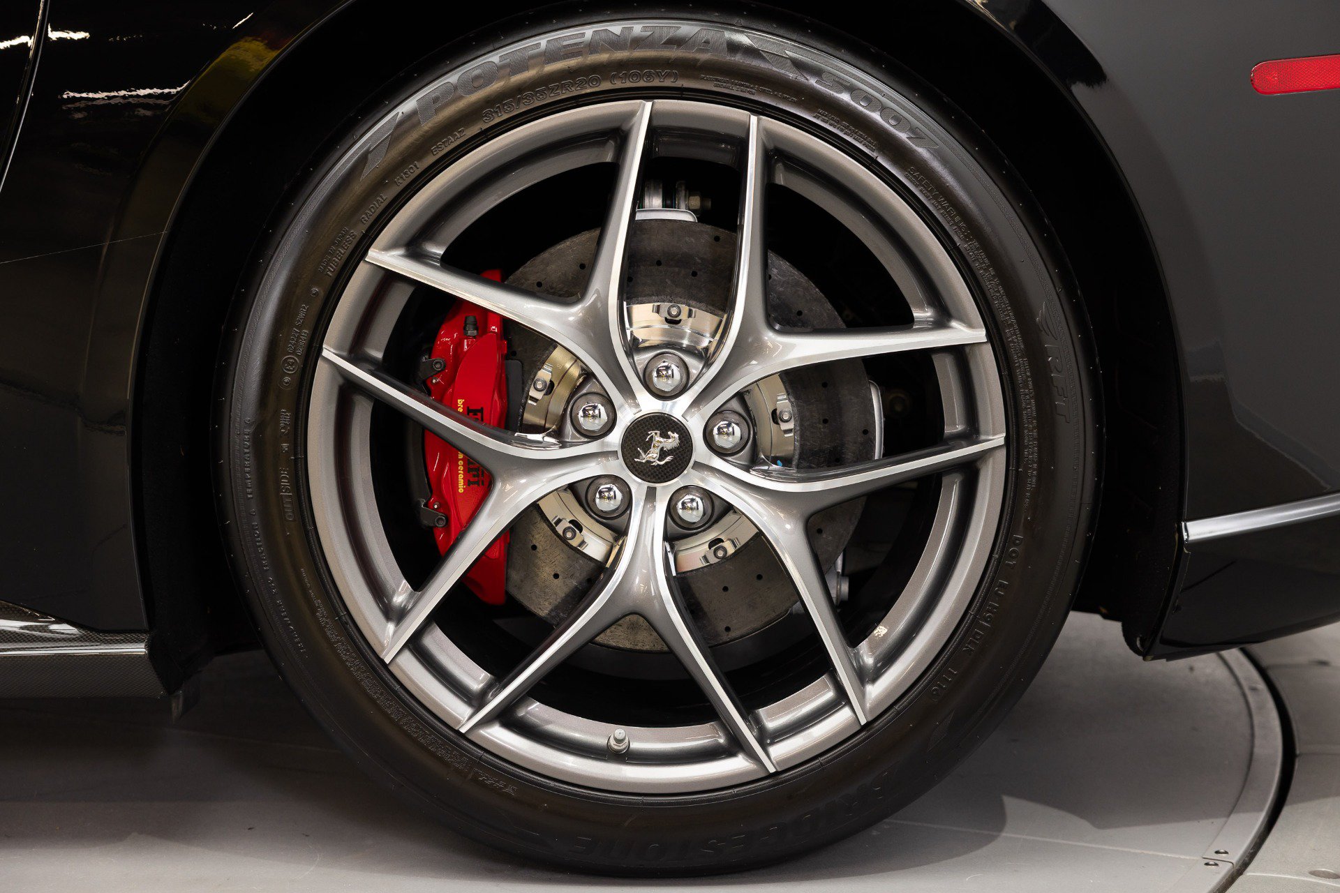 Certified 2014 Ferrari F12 Berlinetta RWD image 14
