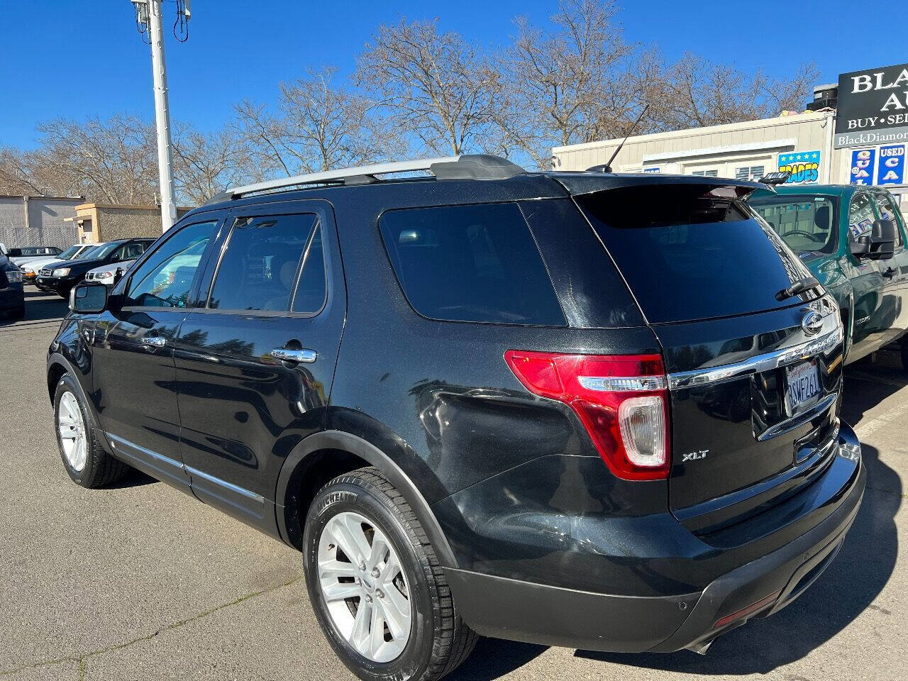 Used 2013 Ford Explorer XLT image 8
