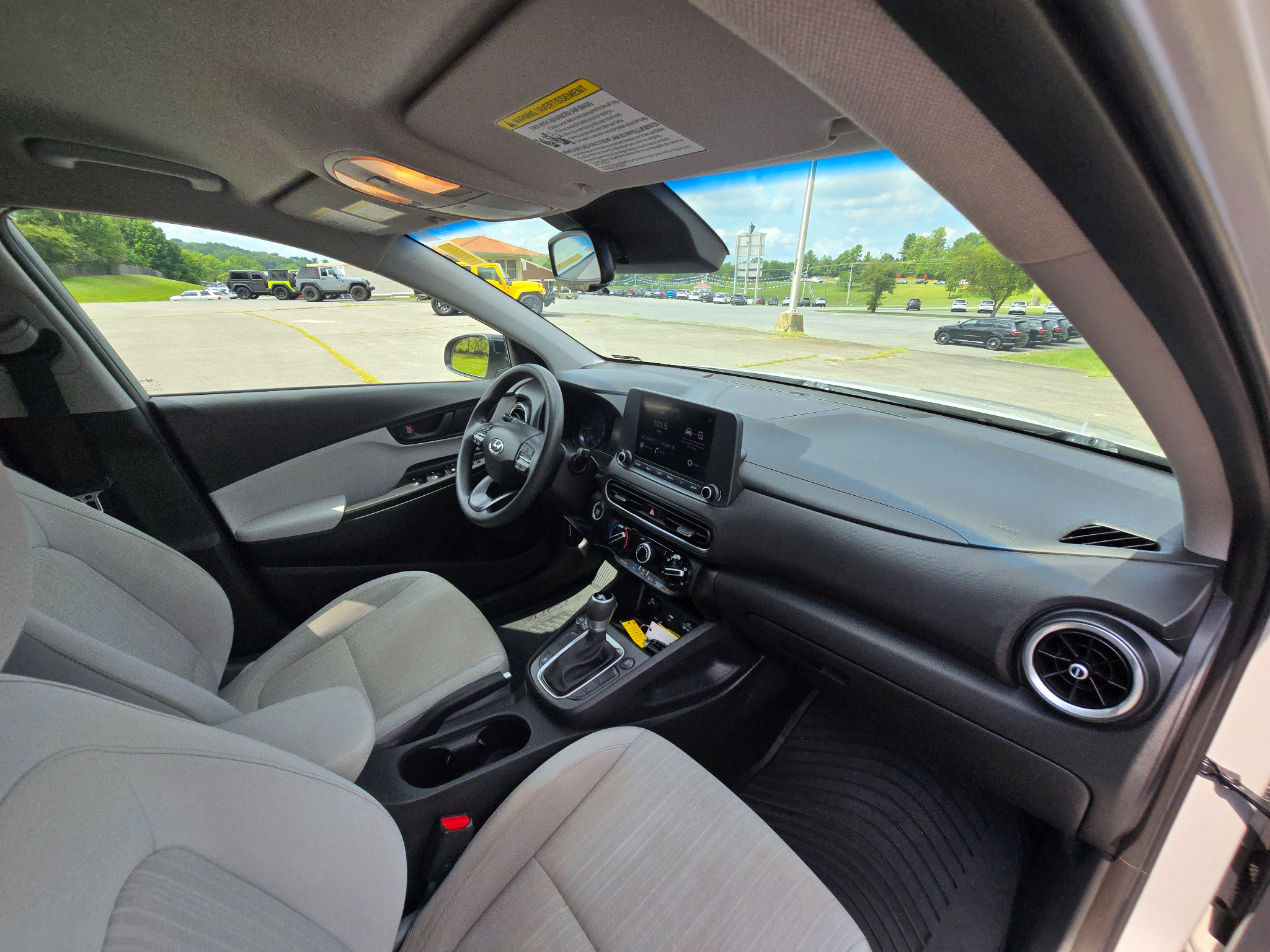 Used 2023 Hyundai Kona SEL AWD/4WD image 21