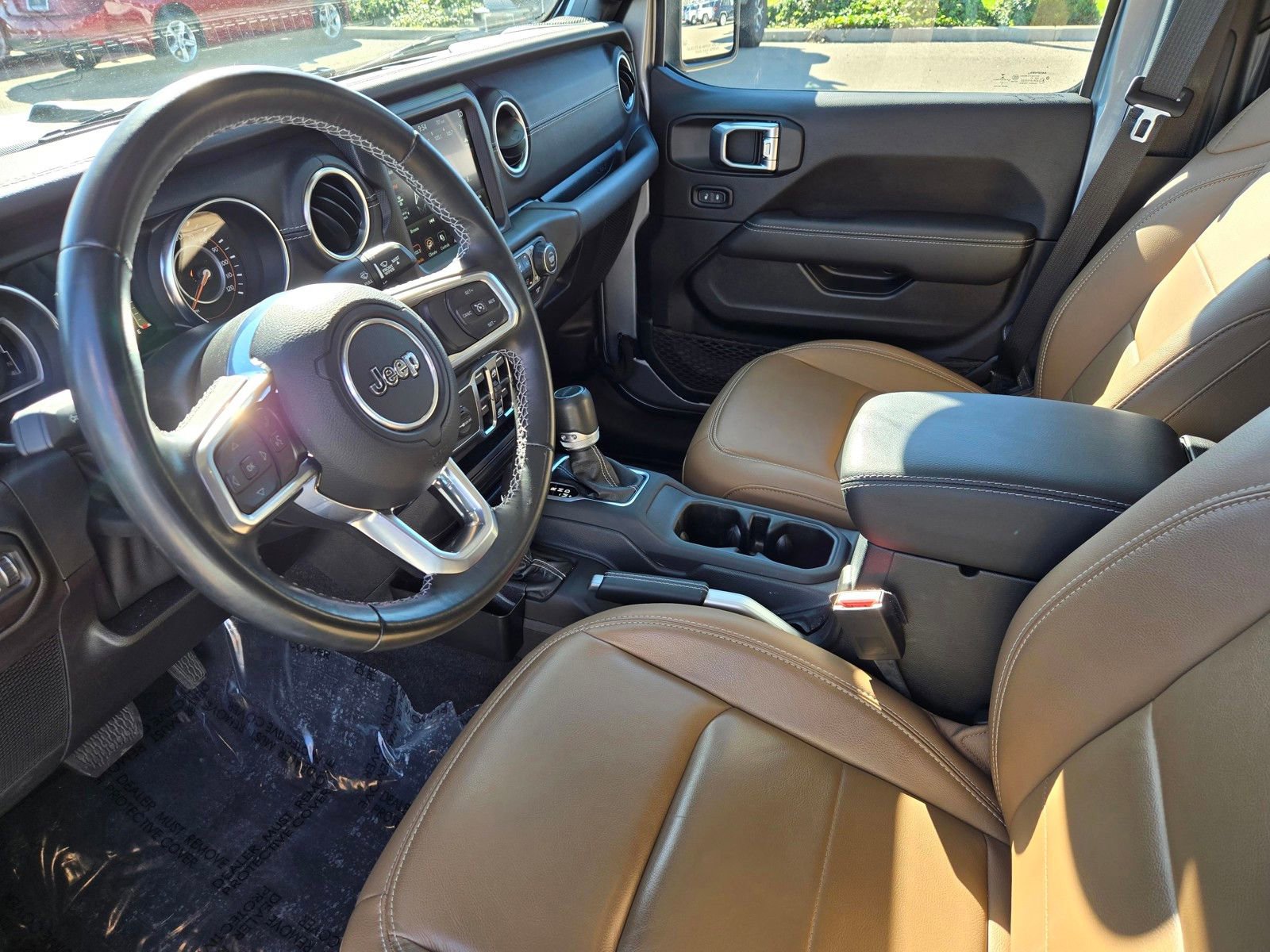 Used 2021 Jeep Gladiator Overland w/ Popular Equipment Package image 14