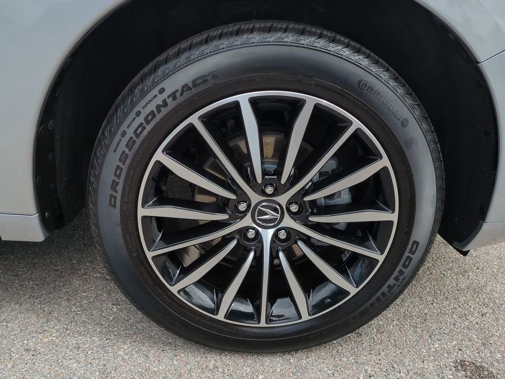 Certified 2025 Acura RDX SH-AWD w/ Advance Package image 11