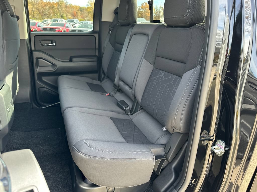 New 2026 Nissan Frontier SV w/ Tow Package AWD/4WD image 19