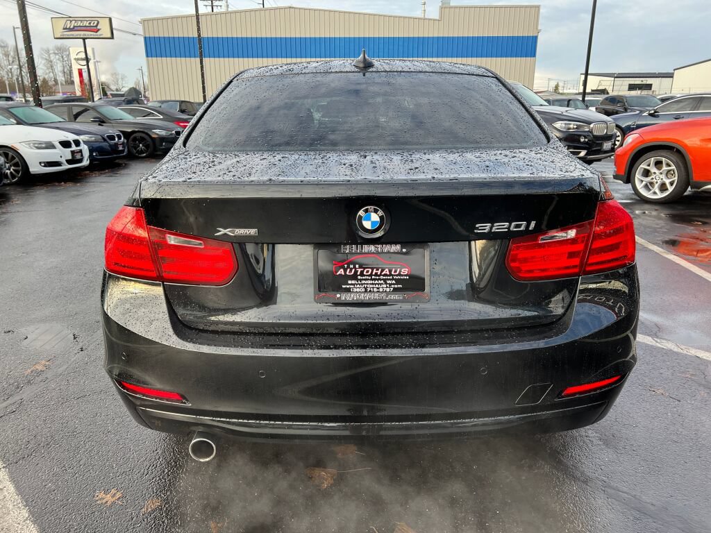 Used 2015 BMW 320i xDrive Sedan AWD/4WD image 7
