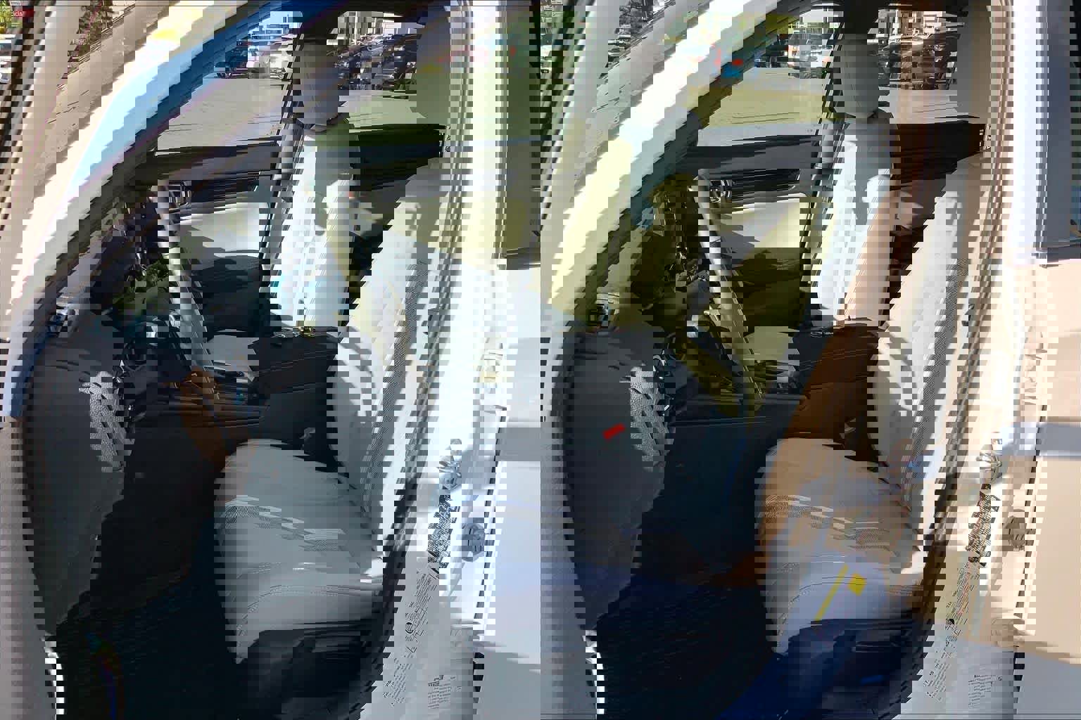 Used 2025 Honda Civic Sport image 8