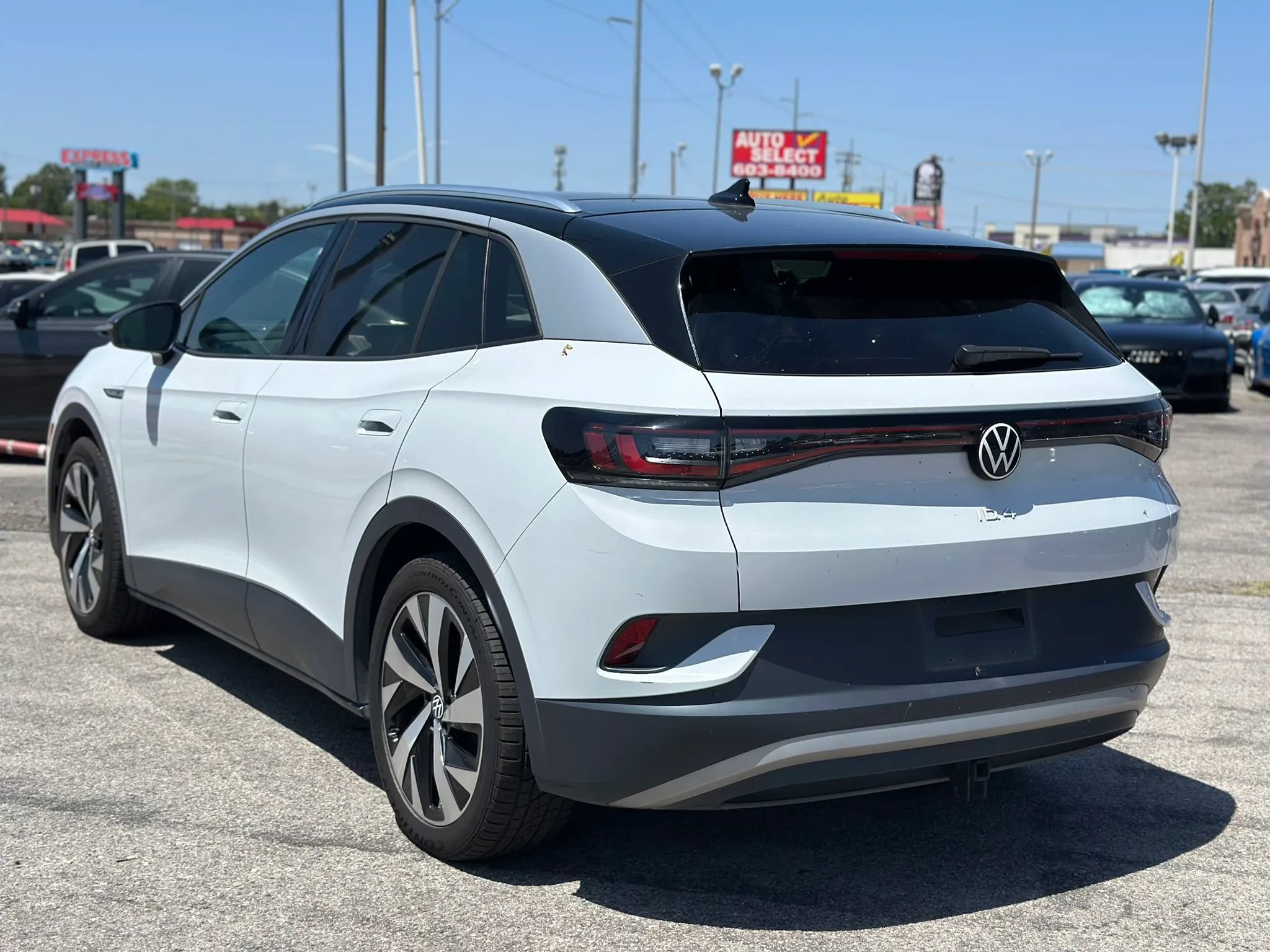 Used 2021 Volkswagen ID.4 1st Edition RWD image 8