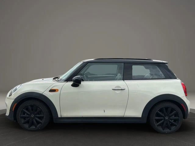 Used 2015 MINI Cooper 2-Door Hardtop FWD image 2