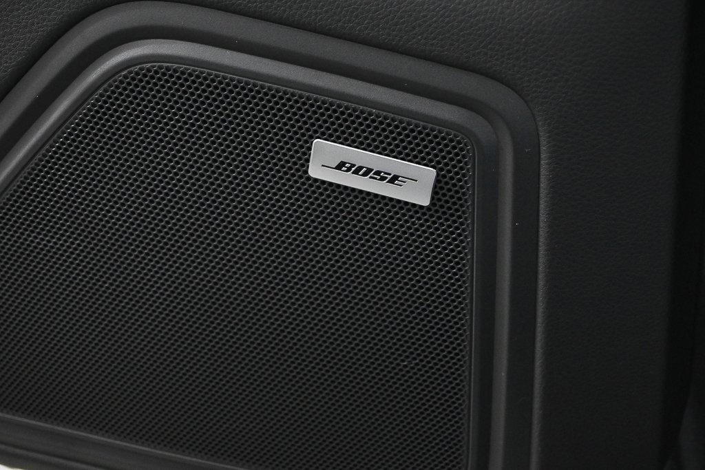 New 2026 Porsche Macan GTS image 8