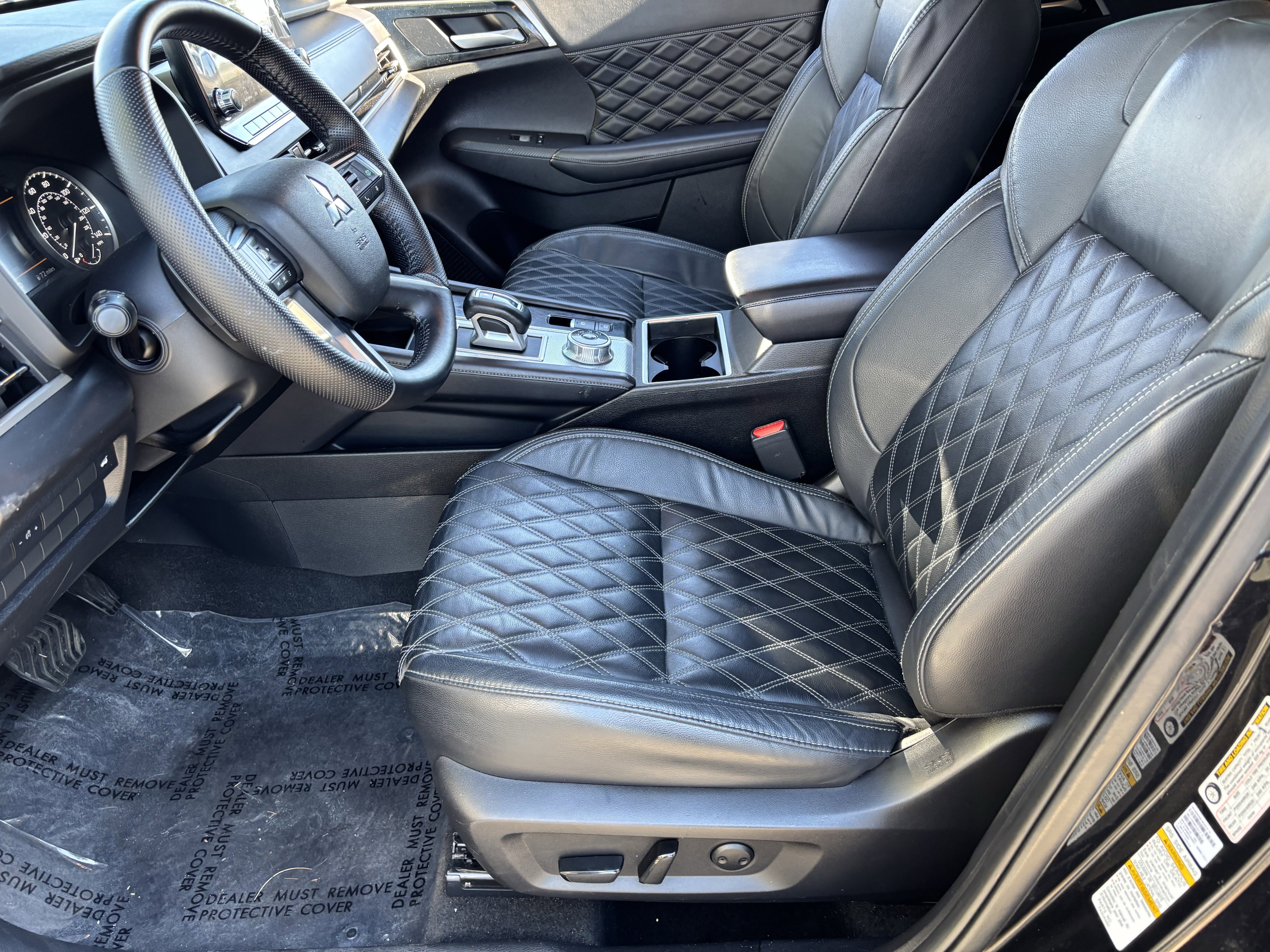 Used 2022 Mitsubishi Outlander SEL image 17