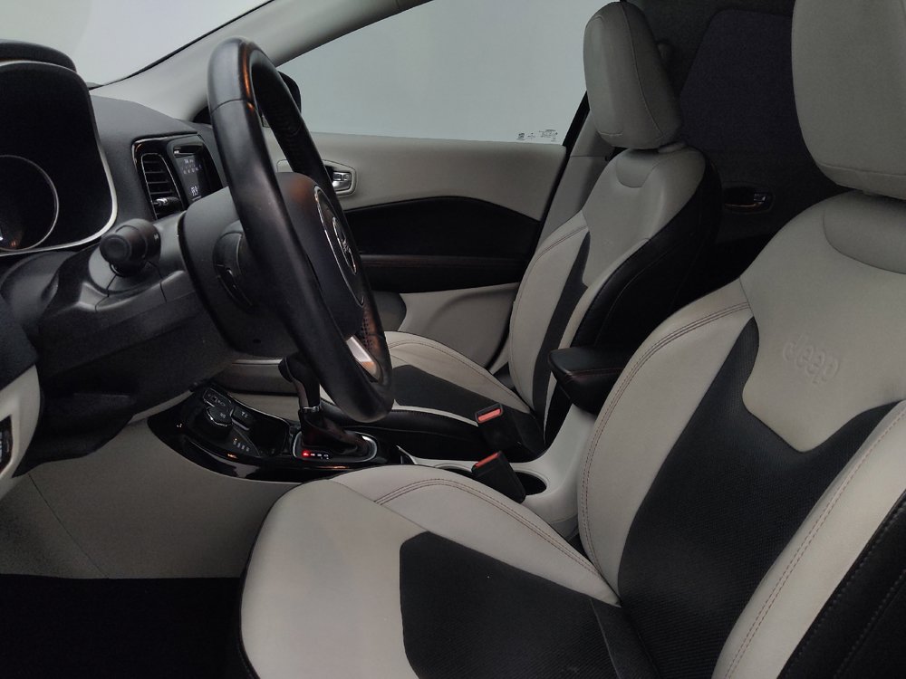 Used 2019 Jeep Compass Limited AWD/4WD image 17